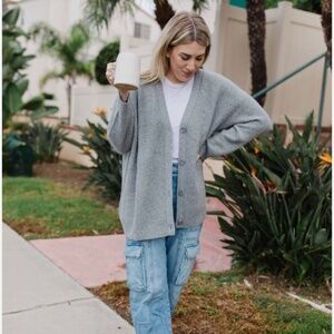 Quince 100% Mongolian Cashmere Boyfriend Cardigan - Heather Gray - Size S NWT